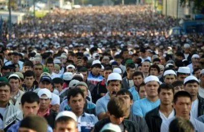 Столкновение мусульман с полицией на Ураза-байрам в Санкт-Петербурге