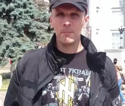 Потрошенко чистит ряды: повесили одного из командиров "Азова"