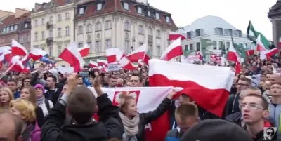 Митинг против попытки ЕС завезти мигрантов в Польшу