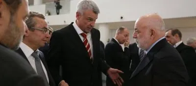 На фуршете в Ельцин-центре: Ба! Знакомые все лица!