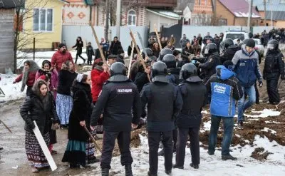 Табор вышел на бунт. Цыгане устроили беспорядки и столкновения с полицией в пригороде Тулы 