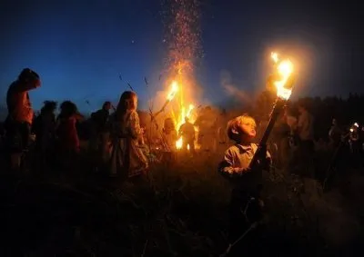 Не за Конная Русь - Русь ис Конная (стихотворение)