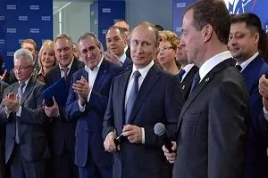 Владимир Путин и Дмитрий Медведев встретились с участниками праймериз «Единой России»