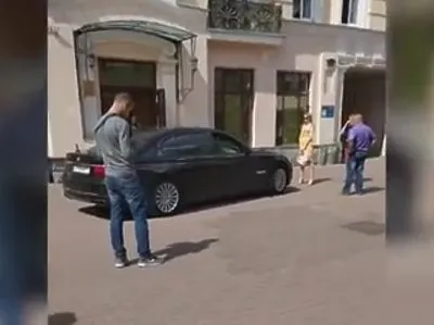 Экс-чиновник мэрии заявил, что избил девушку на Арбате за антисемитские выкрики