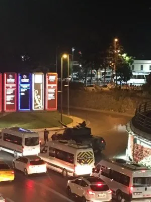 В Турции происходит военный переворот / обновление