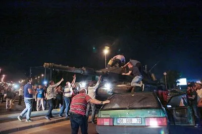 Масоны, исламисты и почему не удался военный переворот в Турции