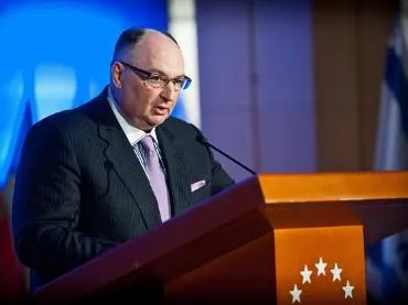 Вячеслав Моше Кантор назвал атаку на священнослужителя во Франции нападением на веру