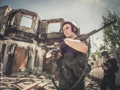 На Донбассе не утихают бои: диверсионная война и артиллерийские налёты