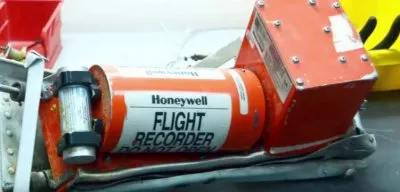 Расшифровка черных ящиков самолета Ту-154