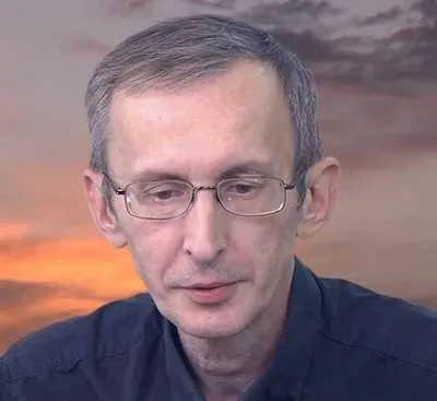 Чекист - значит украинский националист. Несмиян – советский, украинский националист