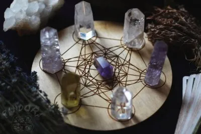 АРИ. Обереги для ведьм. Методология взаимодействия с минералами. Рудаков Сергей .видео