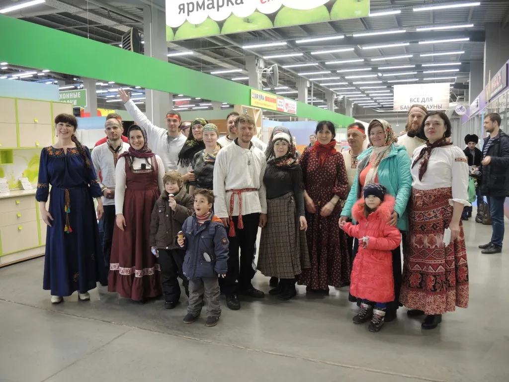 ВЕСНЕ НА ВСТРЕЧУ