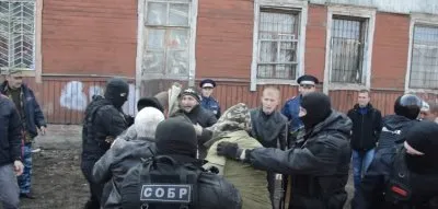 Банда «росгвардейцев» напала на работяг