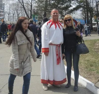 Русский день на первомайской площадке