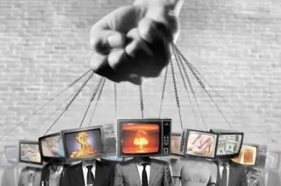 Телевидение и интернет как оружие в классовой борьбе