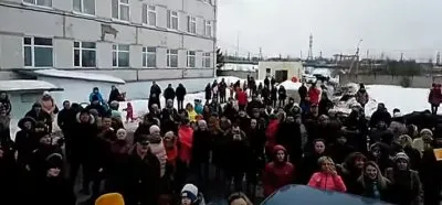 Народный сход в Волоколамске: Мы готовы уже с вилами выйти