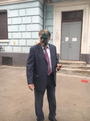 Унижение посла РФ в прямом эфире. На Украине посла РФ облили говном