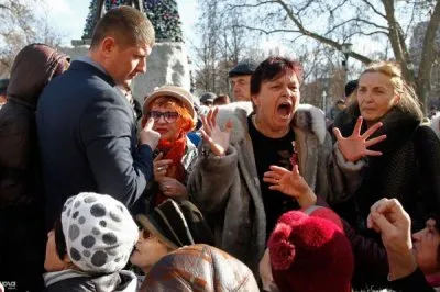 Россия беременна кромешным социальным взрывом. Возможен ли аборт?