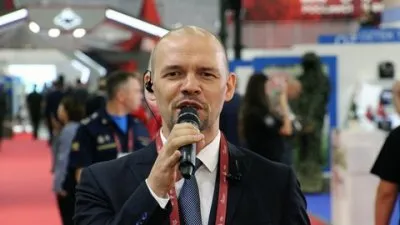 Экспозиция военных строителей, медиков и перевозчиков работает в парке «Патриот»