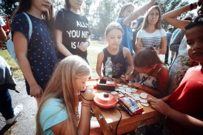 ДЕТСКИЙ ВЗГЛЯД НА ВЗРОСЛУЮ УДАЛЬ. И ВЗРОСЛЫЙ НА ДЕТСКУЮ