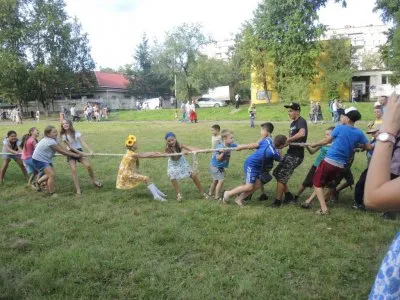 ДЕТСКИЙ ВЗГЛЯД НА ВЗРОСЛУЮ УДАЛЬ. И ВЗРОСЛЫЙ НА ДЕТСКУЮ