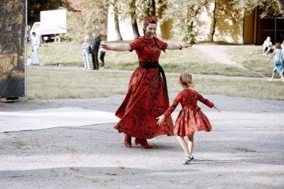 ДЕТСКИЙ ВЗГЛЯД НА ВЗРОСЛУЮ УДАЛЬ. И ВЗРОСЛЫЙ НА ДЕТСКУЮ