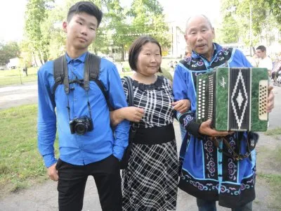 ДЕТСКИЙ ВЗГЛЯД НА ВЗРОСЛУЮ УДАЛЬ. И ВЗРОСЛЫЙ НА ДЕТСКУЮ