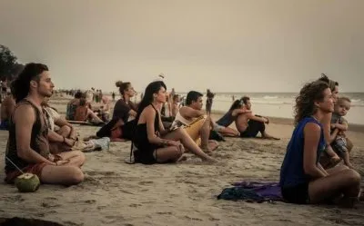 Любители экзотики или духовные бомжи