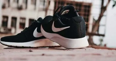 Несколько лучших кроссовок Nike для тенниса