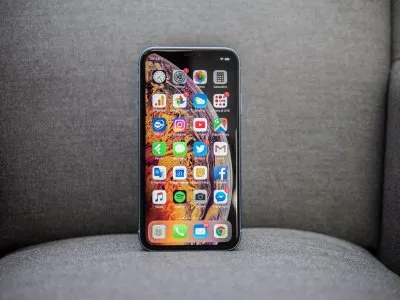 Что характерно iPhone XR от Apple?