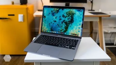 Битва MacBook Air и MacBook Pro