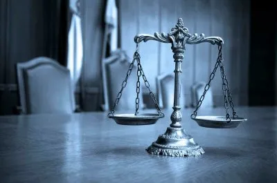 Услуги адвоката по уголовным делам