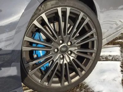 Ford Focus: выбираем шины для авто